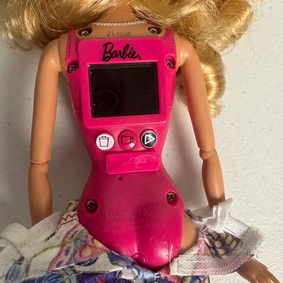 Mattel 2009 Barbie Video Girl Doll 2005 Head Handmade Dress Articulated - Picture 4 of 6